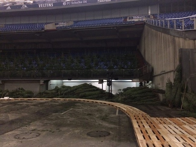 «Фелтинс-Арена». Подготовка к проведению «Рождественской гонки 2015»