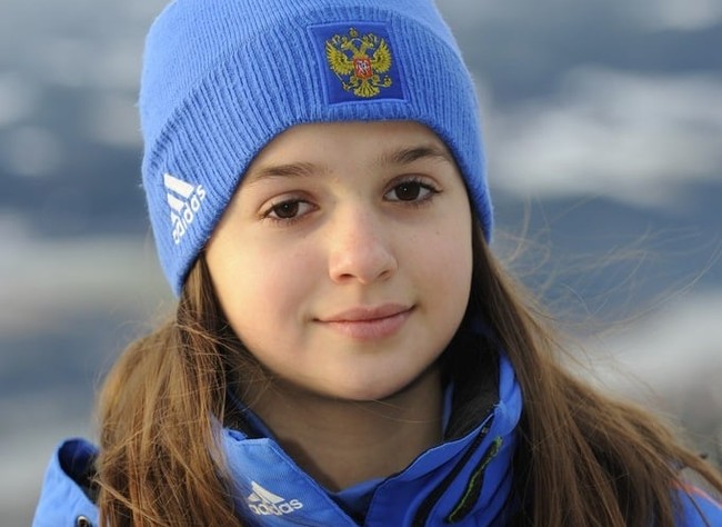 Россиянка Софья Тихонова — серебряный призёр зимней Юношеской Олимпиады-2016 в прыжках на лыжах с трамплина