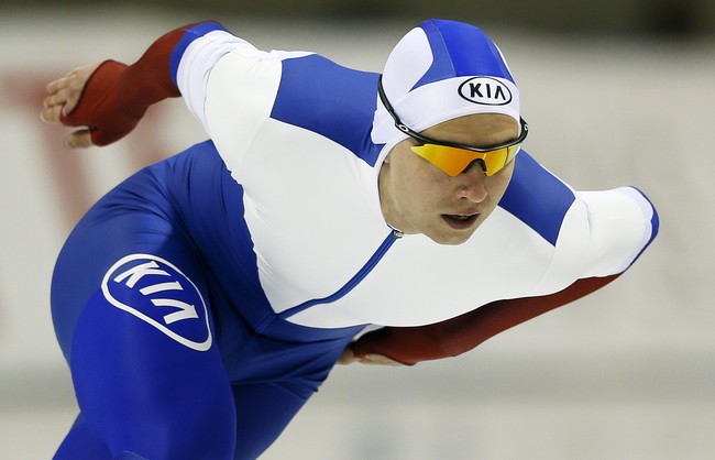 Россиянин Павел Кулижников лидирует после первого дня чемпионата мира по спринтерскому многоборью