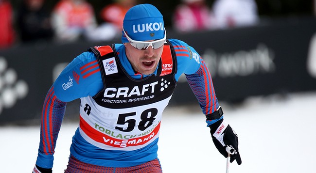Россиянин Сергей Устюгов — первый в гонке преследования на этапе «Ски Тура Канады 2016» в Квебеке
