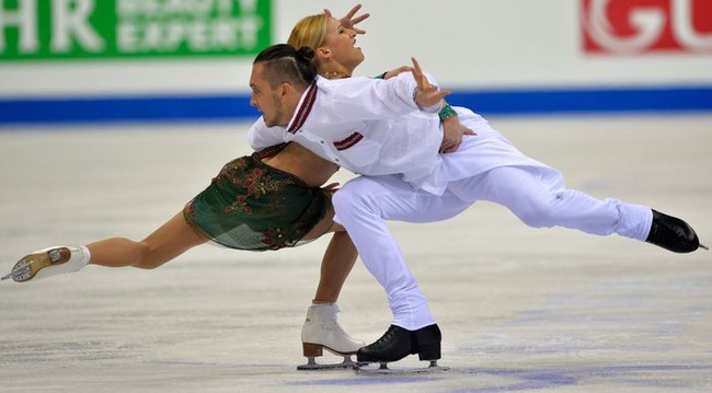 Татьяна Волосожар и Максим Траньков — третьи после короткой программы на чемпионате мира