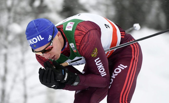 Лыжник Александр Большунов — серебряный призёр гонки на 15 км на этапе Кубка мира в Лахти