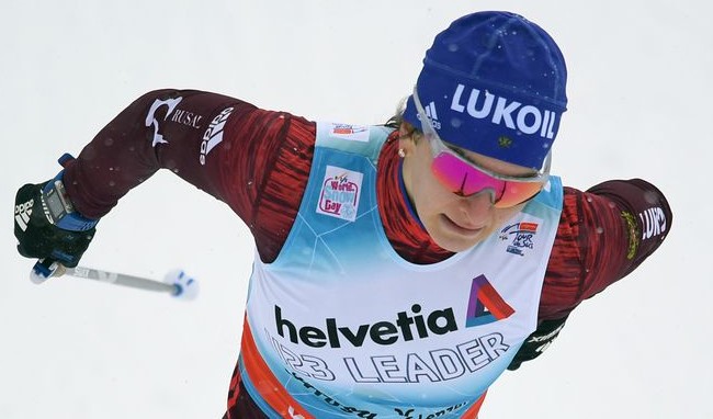 Наталья Непряева — победительница гонки на 10 км на чемпионате России по лыжным гонкам в Сыктывкаре