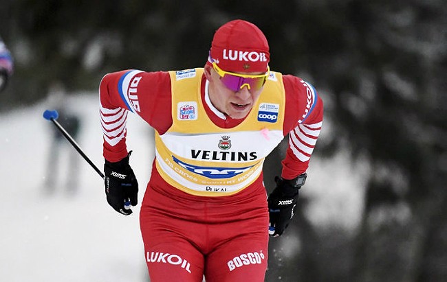 Россиянин Александр Большунов — второй в гонке преследования на «Ски Туре»