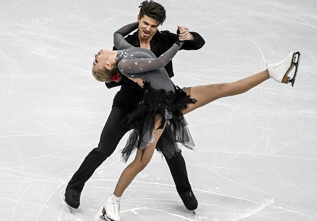 Степанова и Букин — серебряные призёры чемпионата Европы в танцах на льду, победили французы Пападакис и Сизерон