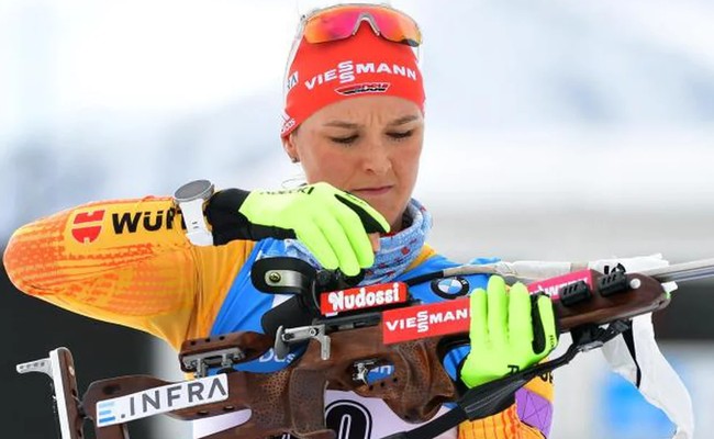 Немка Херманн выиграла спринт на этапе Кубка мира в Нове-Место, Юрлова-Перхт — 11-ая