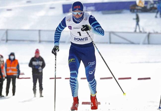 Финский лыжник Мойланен — победитель спринта на чемпионате мира среди юниоров в Вуокатти, Рыбкин — шестой