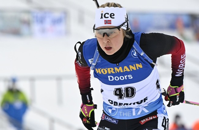 Норвежка Тандревольд — победительница масс-старта на этапе Кубка мира в Эстерсунде, Кайшева — пятая