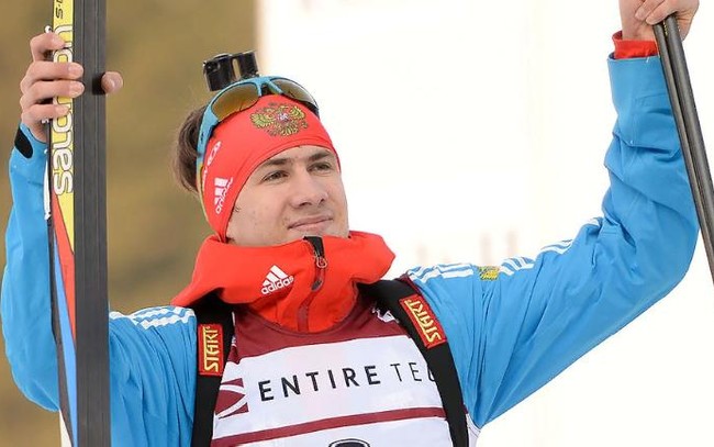 Эдуард Латыпов — победитель гонки преследования на чемпионате России 2021 в Ханты-Мансийске