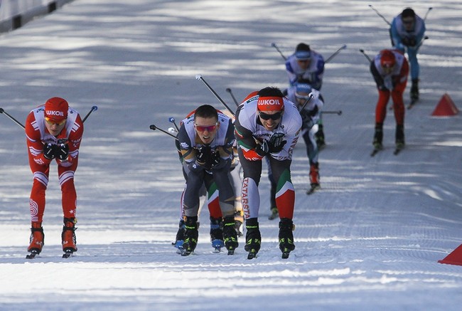 Команда Большунова выиграла эстафету на чемпионате России 2021 по лыжным гонкам в Тюмени