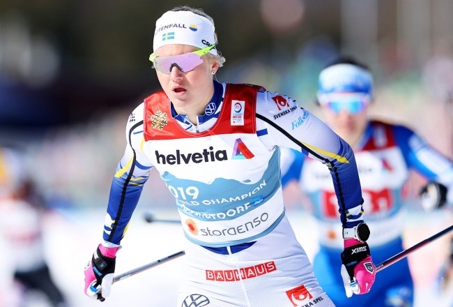 Шведки Линн Сван и Майя Далквист выиграли командный спринт на этапе Кубка мира по лыжным гонкам в Ливиньо