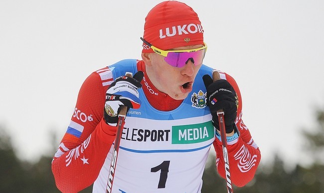 Большунов и Мекрюкова — лучшие в квалификации спринта на чемпионате России 2022 по лыжным гонкам