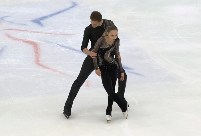 Александра Бойкова и Дмитрий Козловский — первые по итогам короткой программы на II этапе Гран-при в Сочи