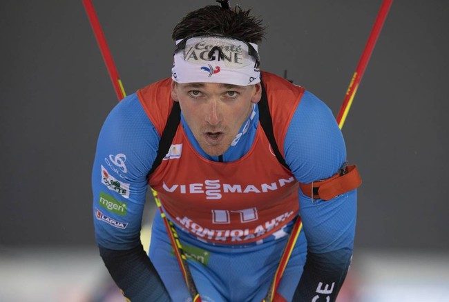 Французский биатлонист Фабьен Клод победил в гонке открытия сезона в шведском Идре