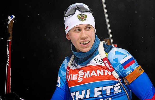 Василий Томшин — победитель индивидуальной гонки на втором этапе Кубка России по биатлону в Увате