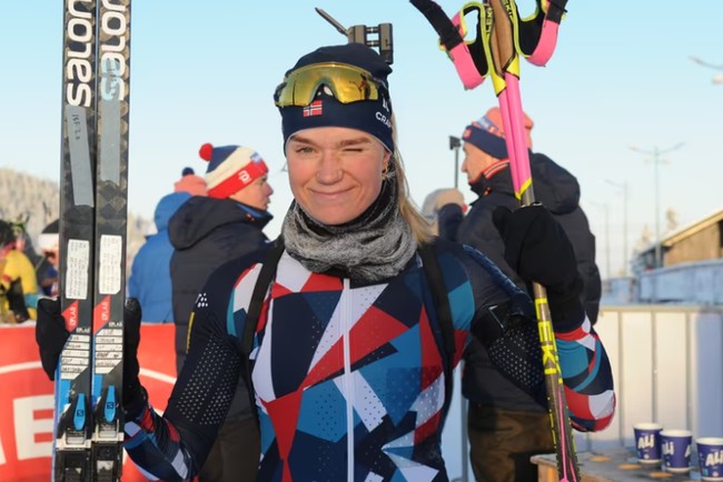 Норвежка Юни Арнеклейв — лучшая в спринте на шестом этапе Кубка IBU по биатлону в Обертиллиахе