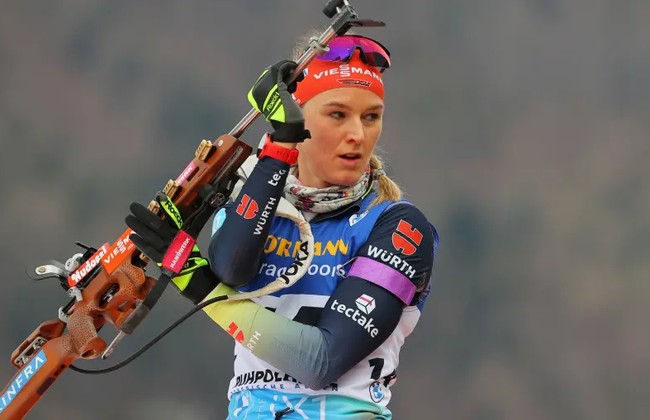 Немка Дениз Херманн-Вик выиграла спринт на этапе Кубка мира по биатлону в Осло
