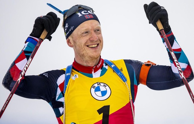 Норвежский биатлонист Йоханнес Бё завершил кубковый сезон победой в масс-старте