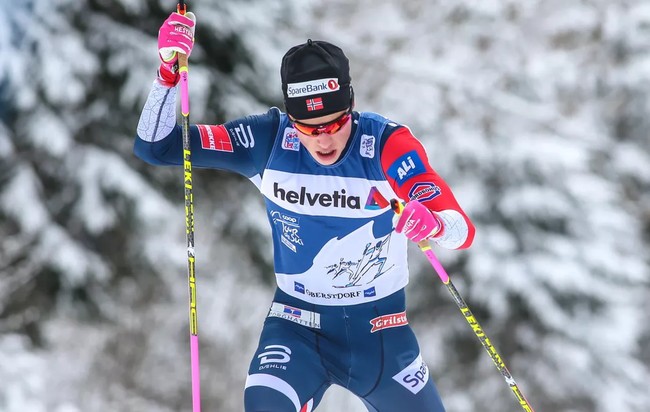 Норвежцы Вальнес и Клебо — победители командного спринта на этапе Кубка мира по лыжным гонкам в Лахти