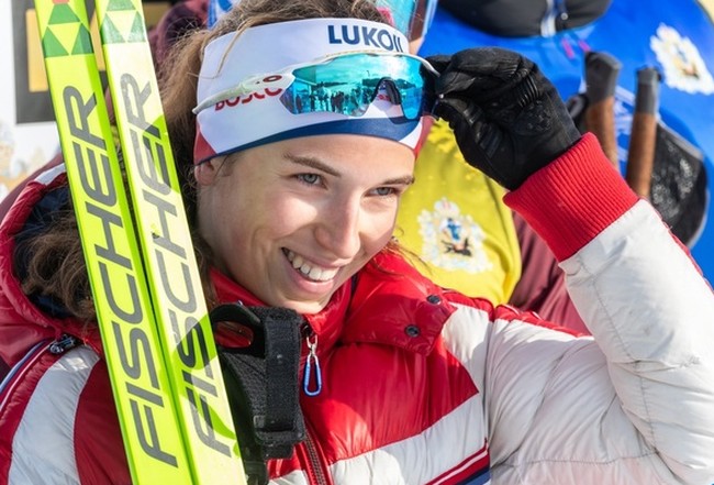 Лыжница Евгения Крупицкая выиграла масс-старт на 50 км классическим стилем на Спартакиаде 2024 в Тюмени