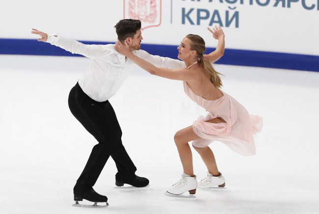 Александра Степанова и Иван Букин — чемпионы России в танцах на льду