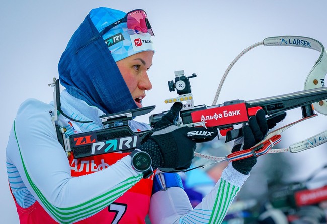 Кристина Резцова выиграла большой масс-старт на втором этапе Кубка России по биатлону в Ханты-Мансийске