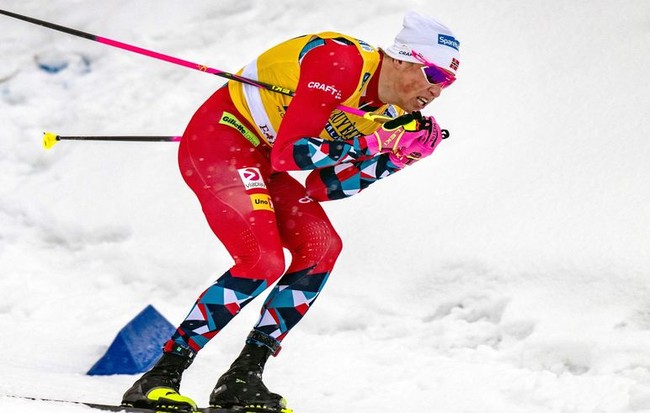 Норвежец Клебо — победитель марафона на 50 км на этапе Кубка мира по лыжным гонкам в Осло (Холменколлене)