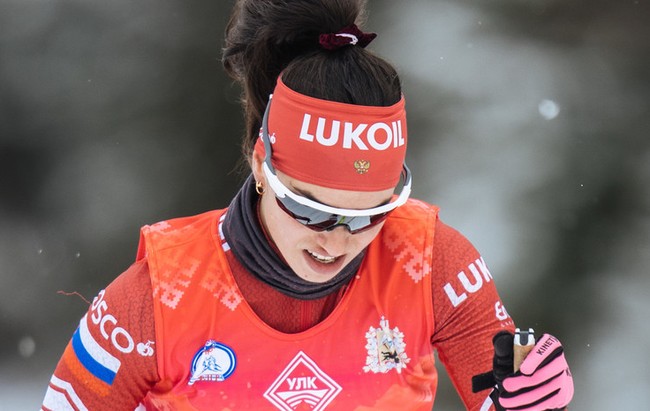 Вероника Степанова выиграла гонку на 10 км свободным стилем на этапе Кубка России по лыжным гонкам в Казани