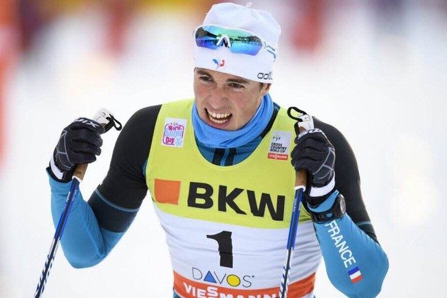 Француз Люка Шанава победил в спринте на первом этапе «Тур де Ски» в Тоблахе