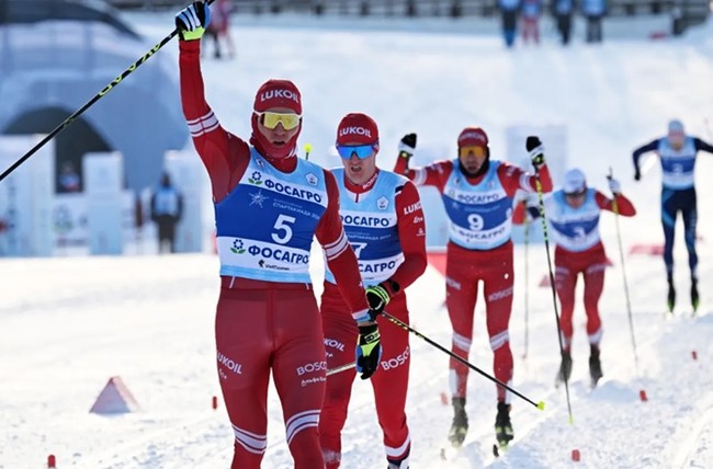 Александр Большунов выиграл скиатлон на 20 км в рамках Спартакиады-2024 в Тюмени