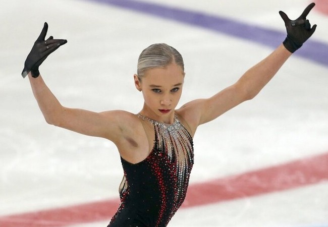 В ISU прокомментировали отказ российской фигуристке Жилиной в смене спортивного гражданства