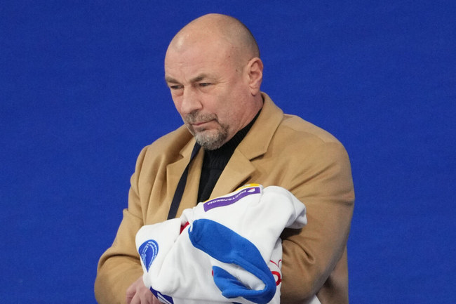 Александр Жулин о российских фигуристах на олимпийском квалификационном турнире: По идее, и Петросян, и Гуменник должны всех обыгрывать