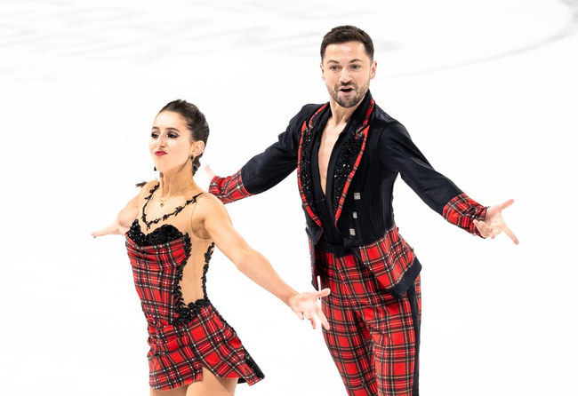 Лайла Фир и Льюис Гибсон (Великобритания)