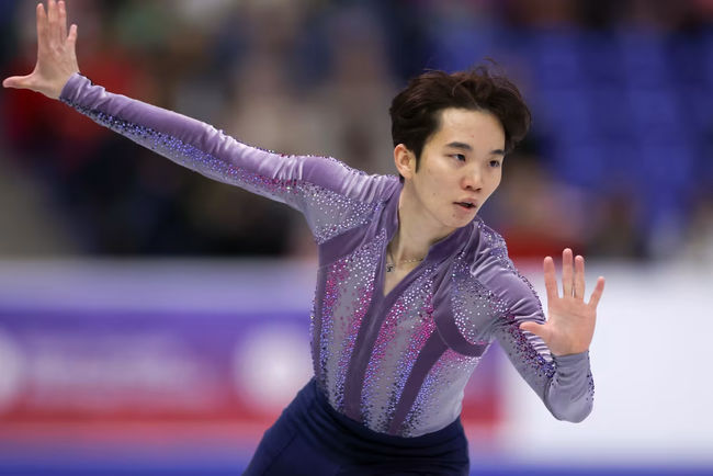 Казуки Томоно Казуки Томоно