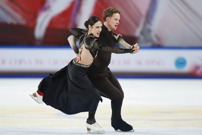 Мэдисон Чок и Эван Бейтс Мэдисон Чок и Эван Бейтс