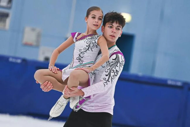 Таисия Гусева и Даниил Овчинников