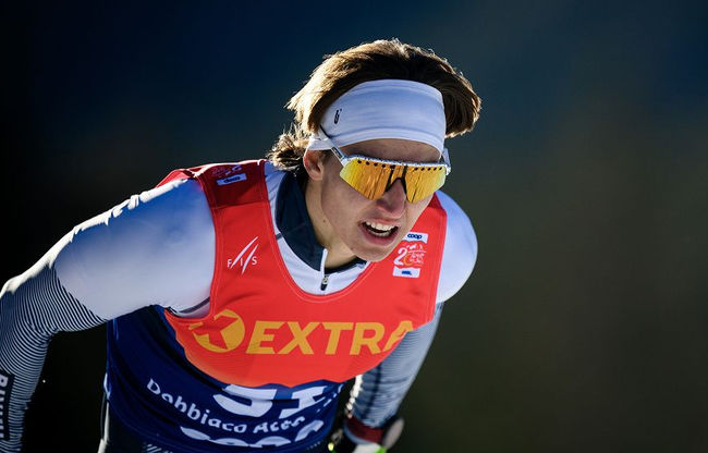 Савелий Коростелёв&nbsp;— девятый в гонке на 10&nbsp;км классикой на &laquo;Тур де Ски 2026&raquo;, победу одержал норвежец Стенсхаген