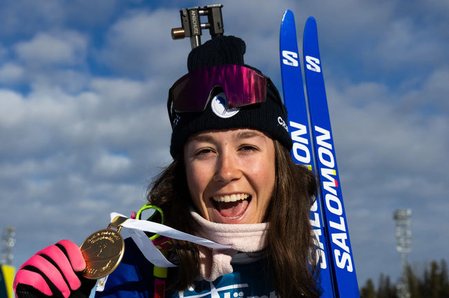 Француженка Селия Хенафф выиграла большой масс-старт пятом этапе Кубка IBU в Брезно-Осрблье