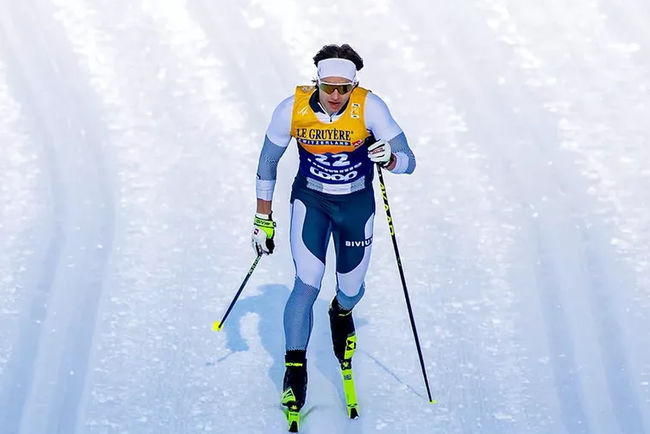 Савелий Коростелев занял восьмое место в масс-старте на 20&nbsp;км на Кубке мира в Гомсе, победил Клебо