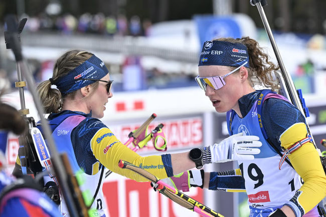 Сестры Оберг из Швеции взяли золото и серебро в индивидуальной гонке на Кубка мира в Контиолахти