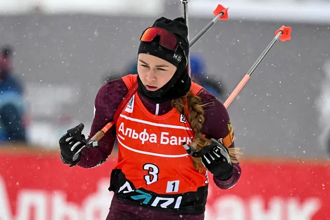 Биатлонисток Анастасию Томшину и Анастасию Шевченко оштрафовали за перекрестную стрельбу на чемпионате России