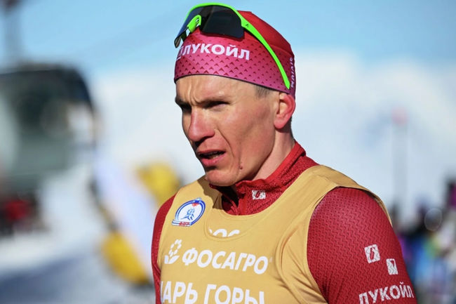 Александр Большунов
