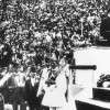 Афины 1896, I Олимпийские Игры: 15 апреля. Панафинийский стадион. Награждение победителя в марафонском беге грека Спиридона Луиса.