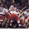 Лейк Плесид 1980, хоккей: команда США празднует победу над сборной СССР (4:3)