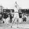 1912 год, Стокгольм, V Олимпийские Игры, легкая атлетика: победитель соревнований в двух дисциплинах - метании диска и метании диска двумя руками - Armas Rudolf Taipale (Финляндия)